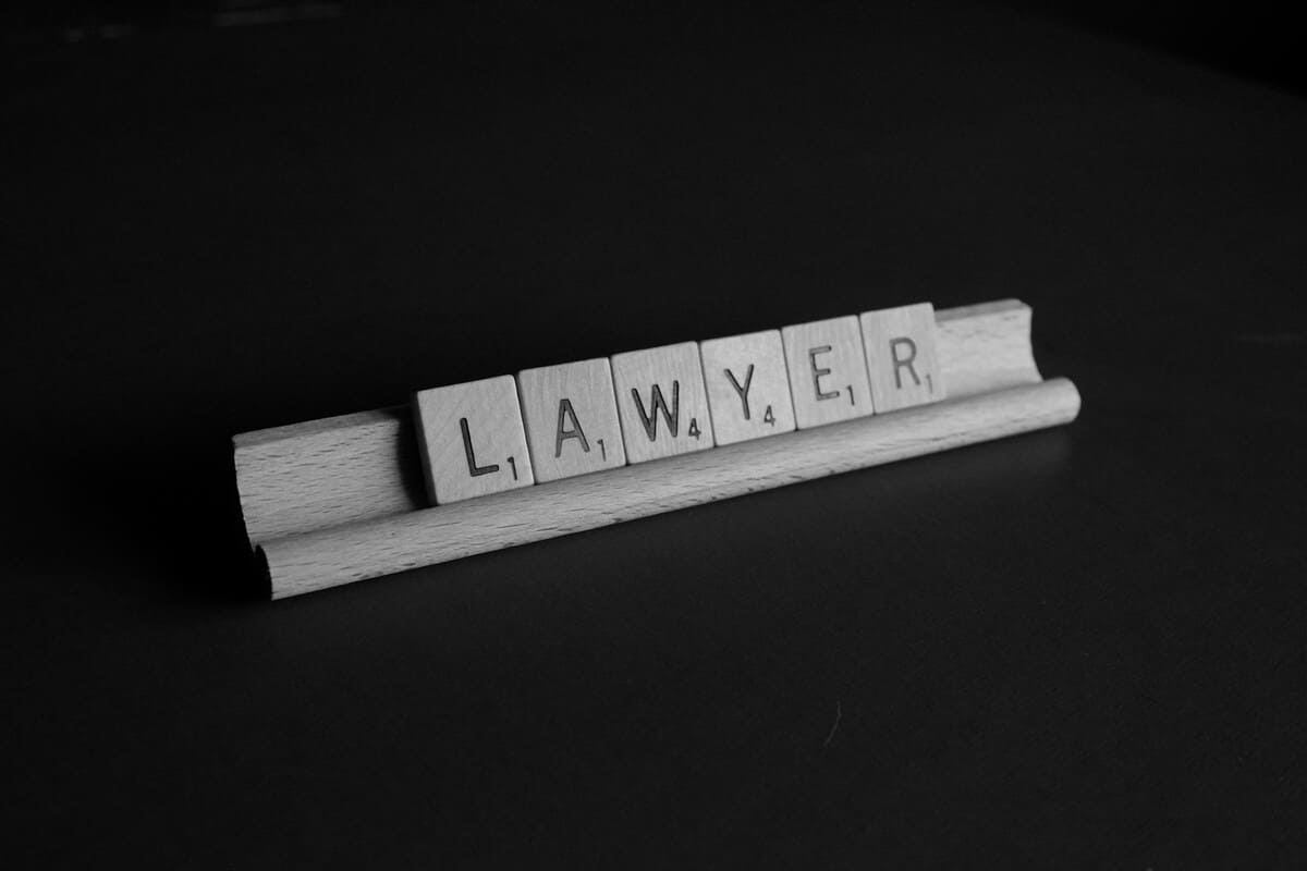 浮気相談で弁護士ができること|準備することや費用・知っておくべきことを解説