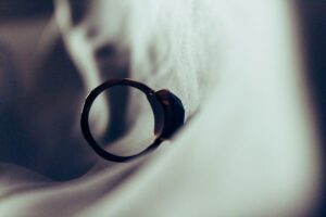 不倫を終わらせるための方法｜リスクのない別れ方と別れた後の心理的な変化