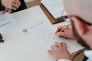 誓約書を守らなかった場合どうなる？リスクと法的対応を徹底解説