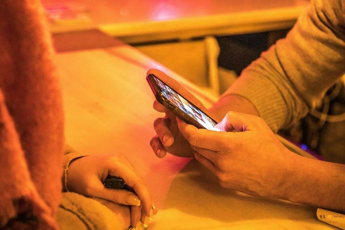 不倫の慰謝料請求は時効がある？2つの期限と中断する方法を解説