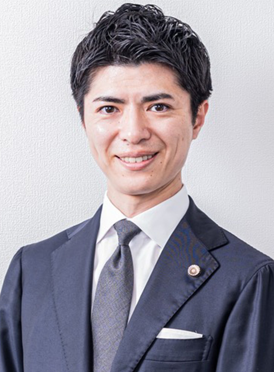 内田　鴻二